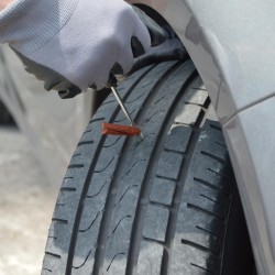 XLPT puncture repair kit + compressor