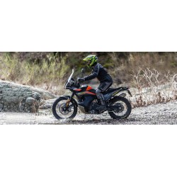 Dunlop Trailmax RAID 130/80 - 17 M/C  65S  M+S TL  Trasera DOT 01/24