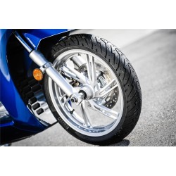 Pirelli Angel Scooter 130/90 - 10 M/C 61J TL Delantera/Trasera DOT 10/24